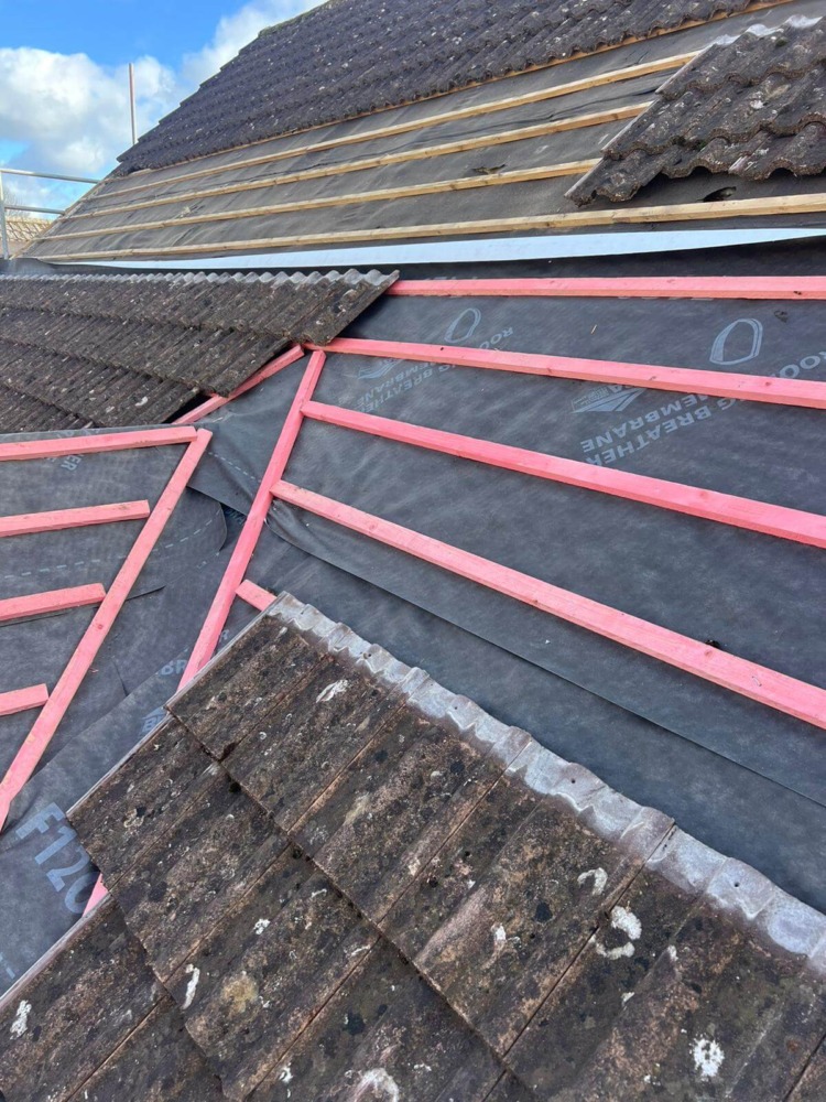 Completed roofing project by Pro Tech in Somerset